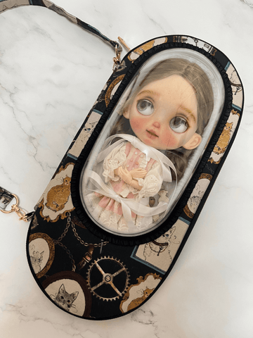 Blythe carrying bag