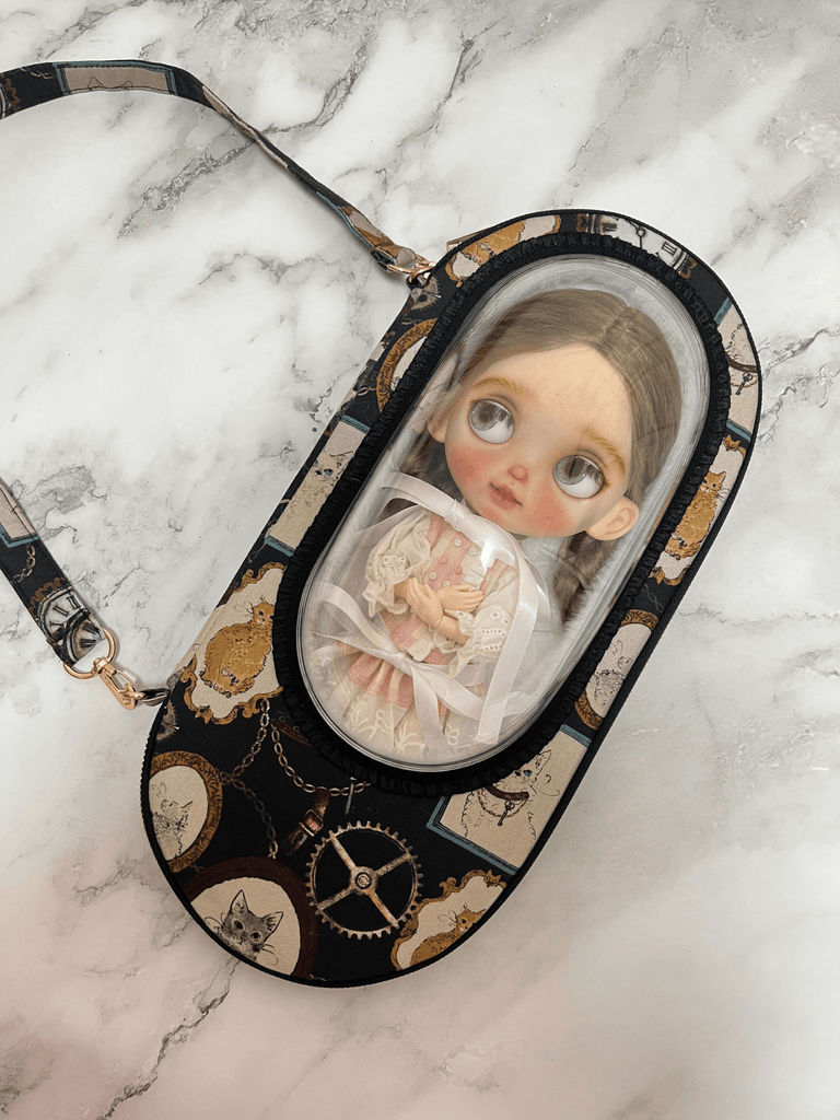 OB22 OB24 Doll Container